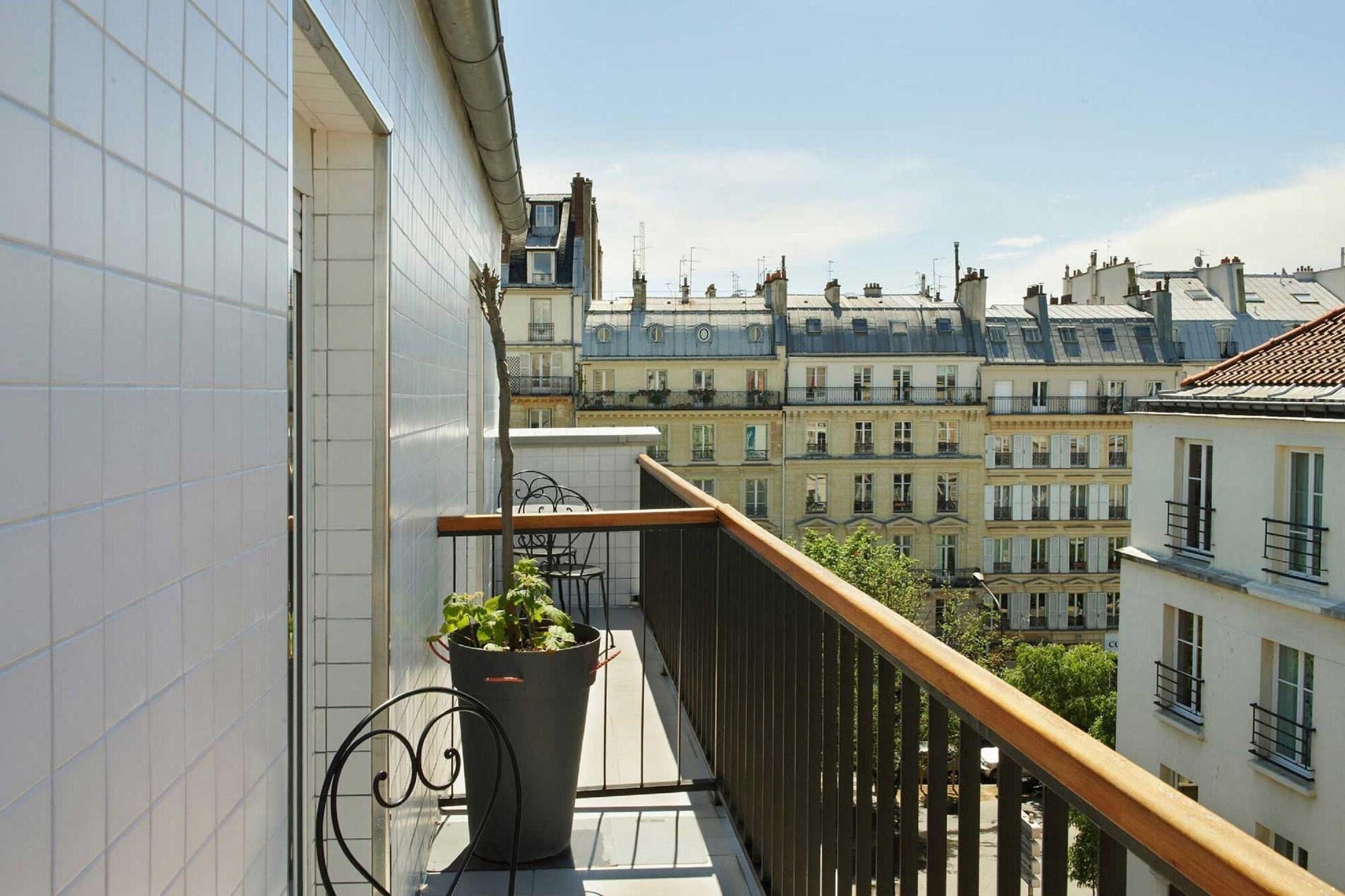 Hotel Darcet Parigi