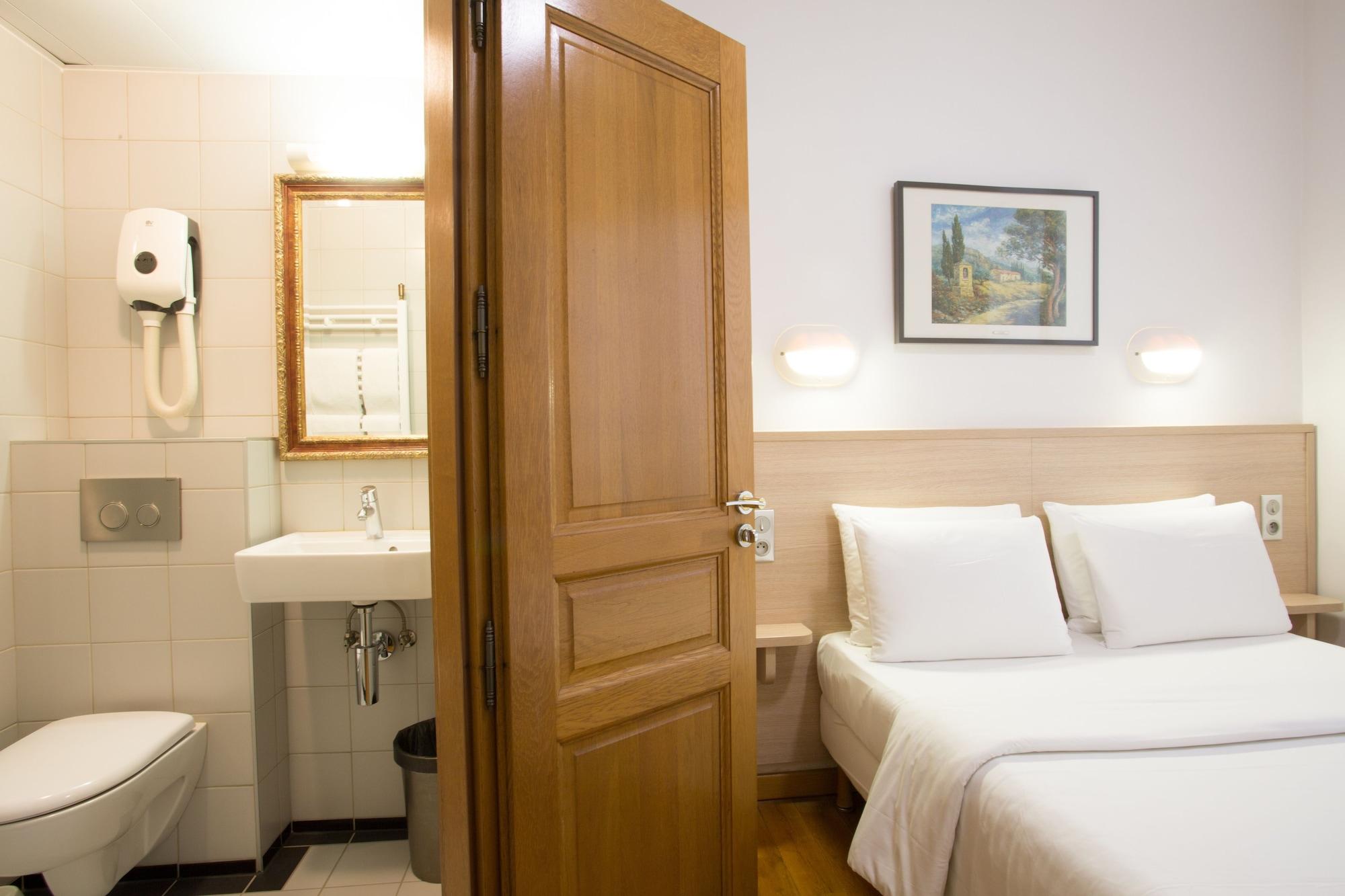 Darcet Hotel Parijs